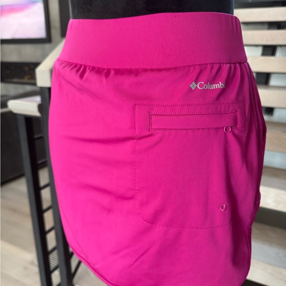 New Columbia Hot Pink Skort size XS - Picture 7 of 8